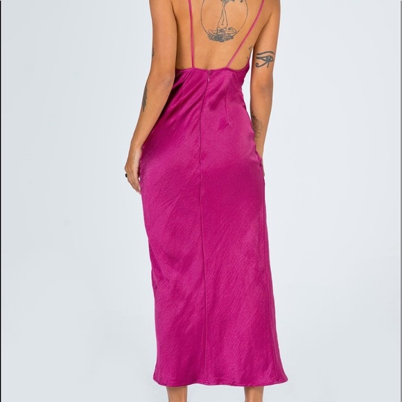 Walk the line princess polly dress - Picture 4 of 4